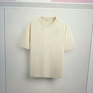 Zara men’s basic heavyweight t shirt - beige medium- NEVER WORN
